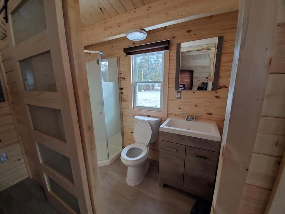 Les chalets de la colline inc Baie-Sainte-Catherine Extérieur photo